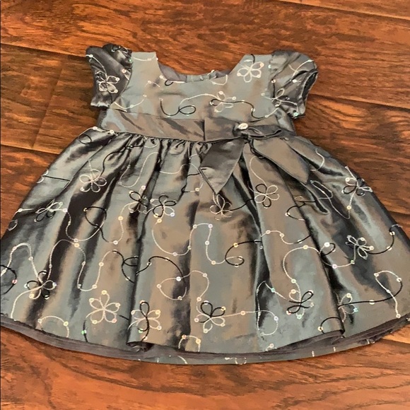 La Princess Other - 12mo dark grey/silver dress with sequins.